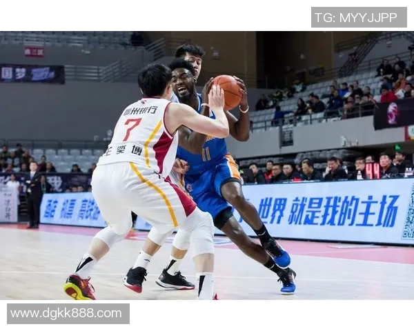 广州篮球队强势领跑世界杯积分榜目前积分达到61分